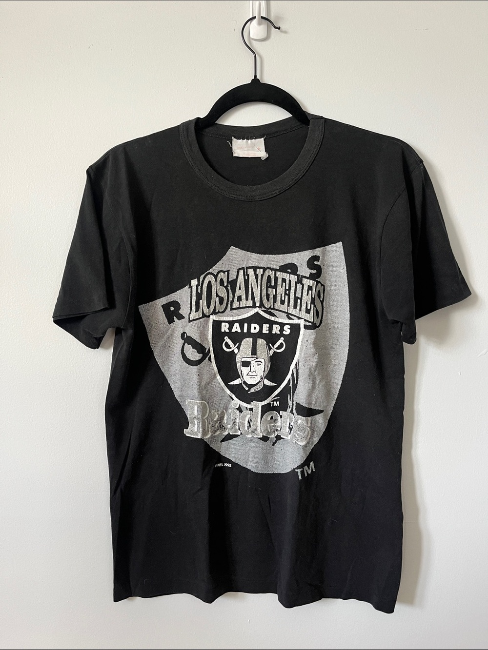 Los Angeles Raiders Black Graphic Tee - Team Logo Short Sleeve